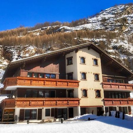 Apartmenthaus Sunshine Saas-Grund Exteriör bild