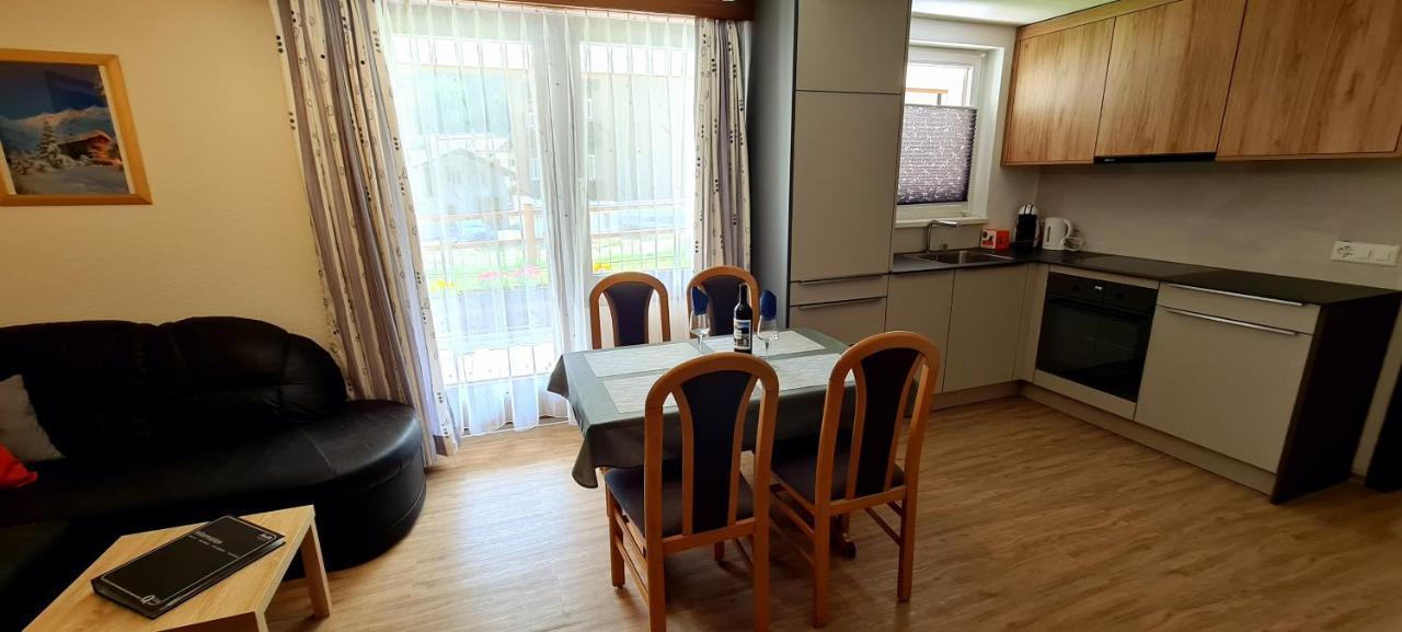 Apartmenthaus Sunshine Saas-Grund Exteriör bild