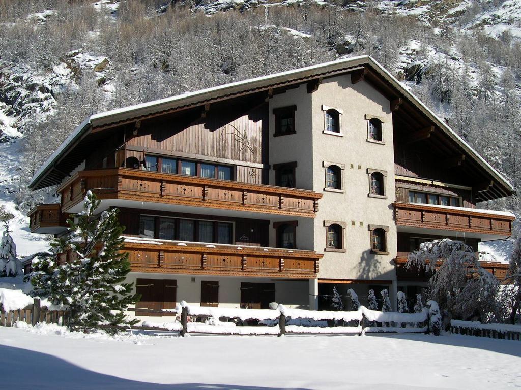 Apartmenthaus Sunshine Saas-Grund Exteriör bild
