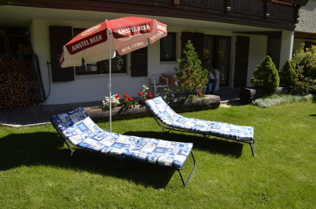 Apartmenthaus Sunshine Saas-Grund Rum bild